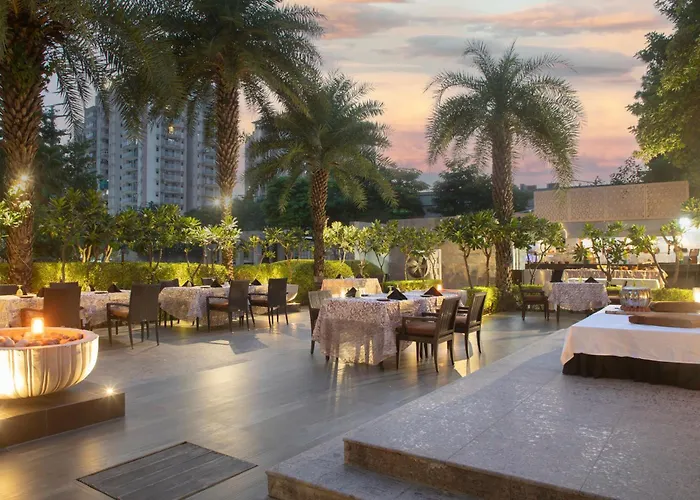 Courtyard By Marriott Agra